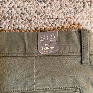 Skinny leg with stretch Chinos